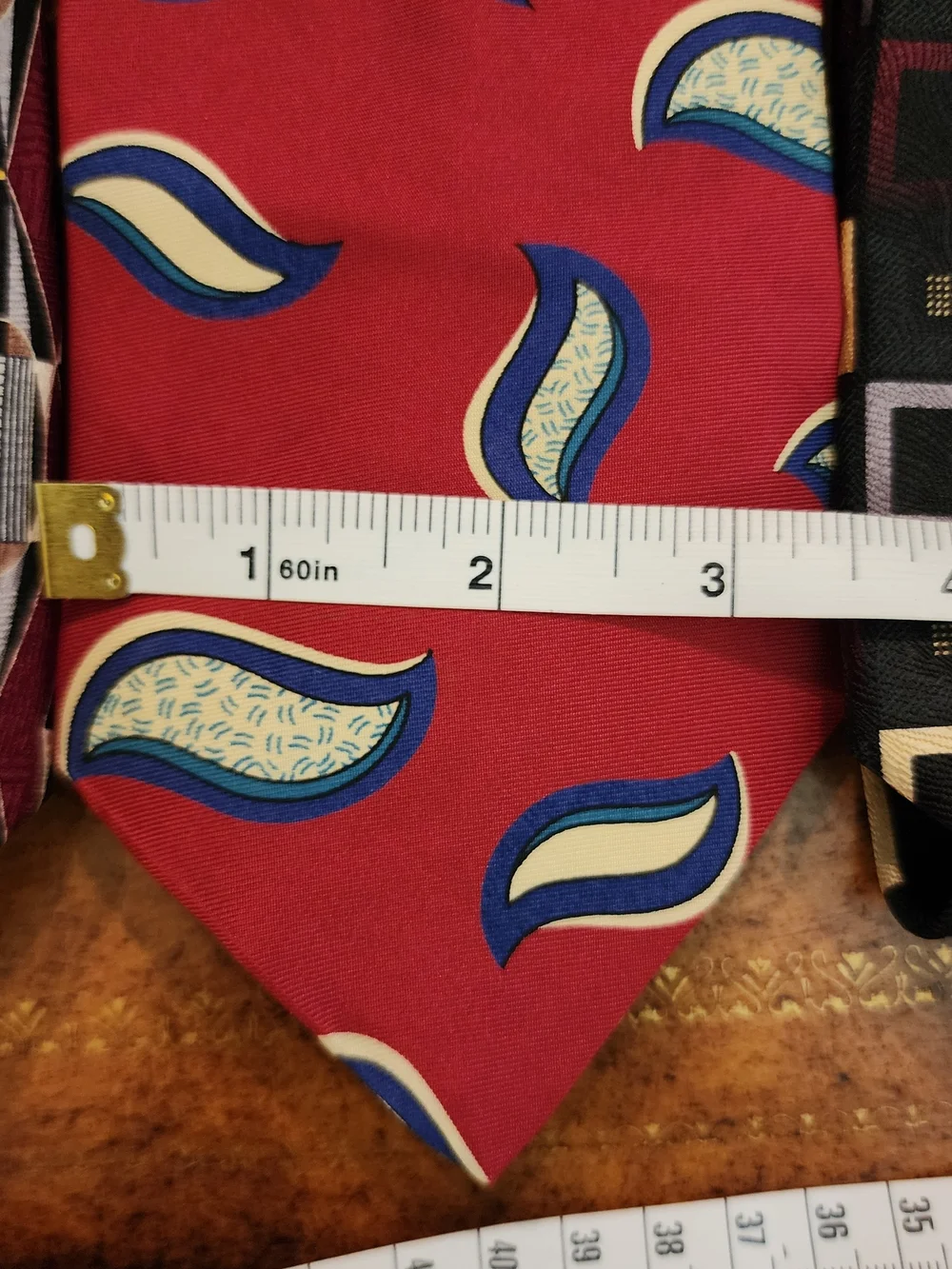 3pc 100% Silk Men’s Tie Lot Kilburne & Finch Campus Cambridge Classics Geometric